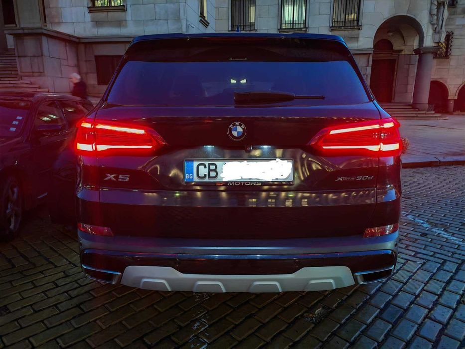 БМВ BMW G05 на части Предна, задна,броня, фарове, прагове, стопове всичко налично!