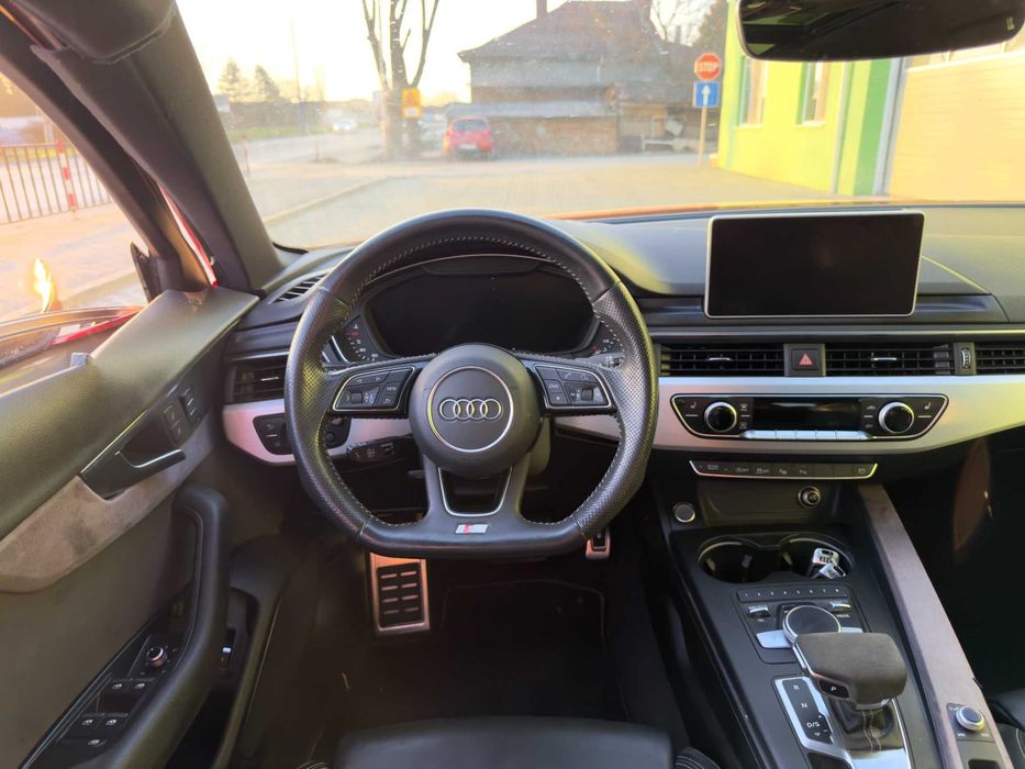 AUDI A4 B9 3.0TDI На Части