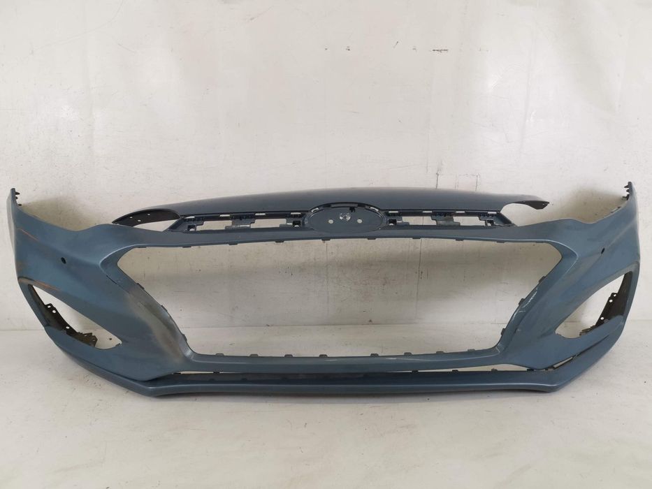 Предна броня Хюндай и20 2 [фейслифт] [ - ] Оригинална и в добро състоя