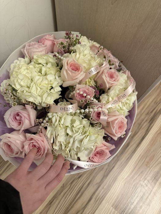 Свежие цветы, цветы от DESSO.