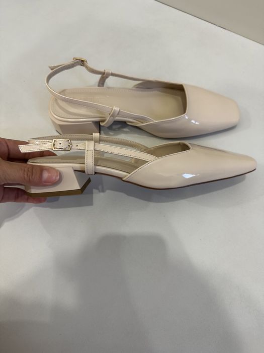 Продам новые мюли с ремешком. Турция