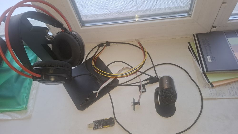 продам компьютерный хлам читайте описание