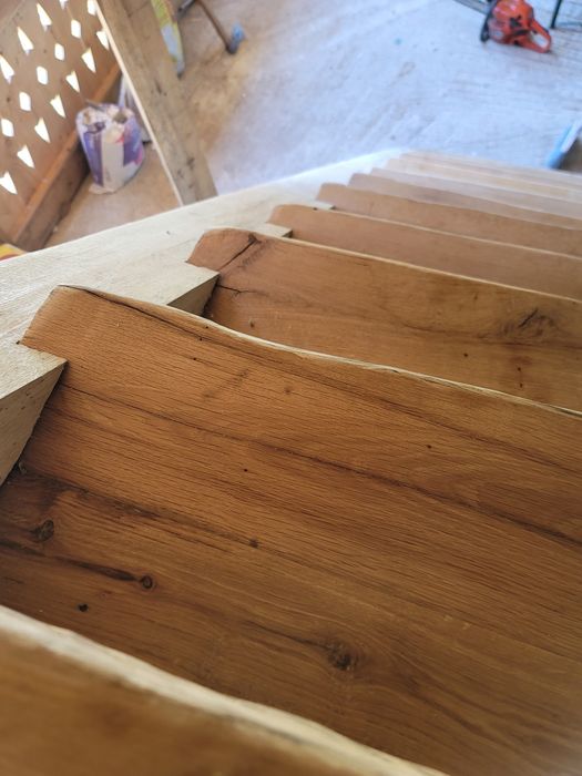 Trepte din stejar vechi