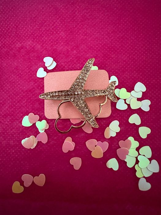 Брошки за всеки повод