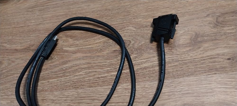 Vand monitor LG ajustabil