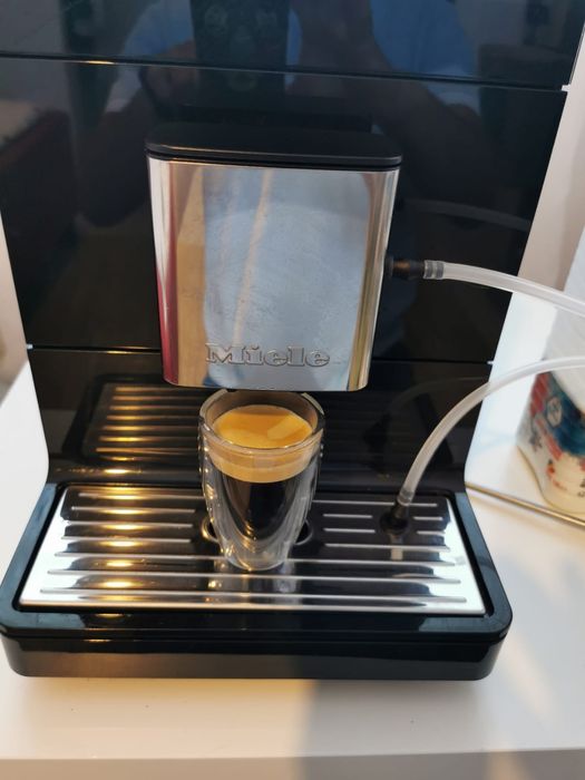 Espressor, expresor Miele CM 5310 silence