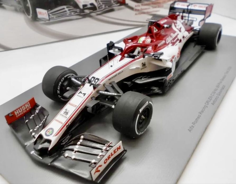 Machete formula 1 f1 1/18 Alfa romeo ferrari sauber 2019 2020