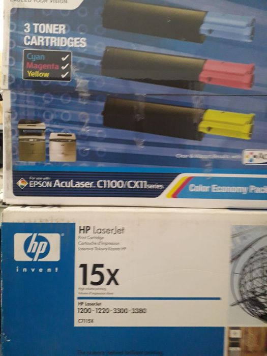 Vand diverse cartuse pt imprimanta