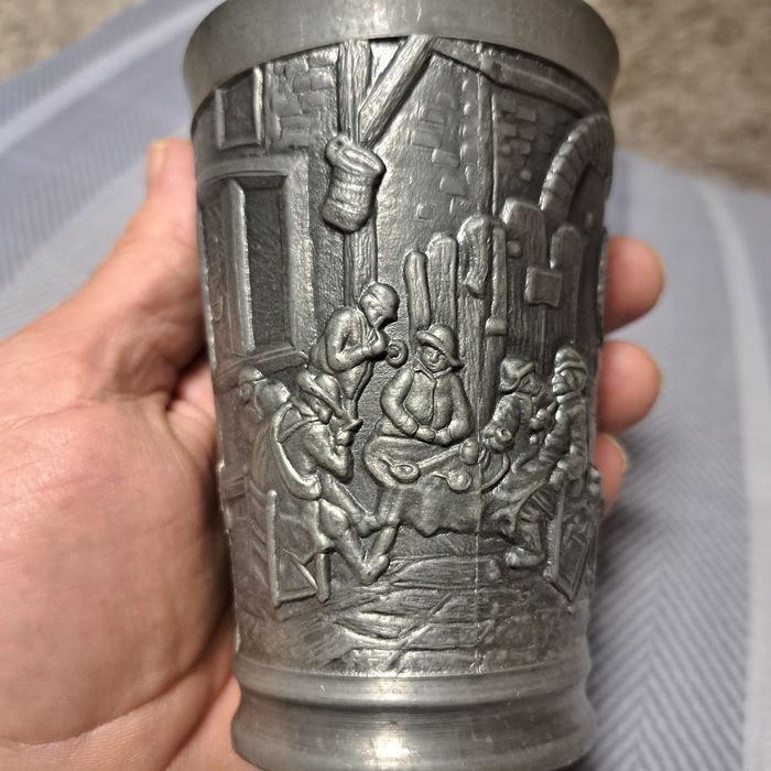 Pahar Kasack staniu mare