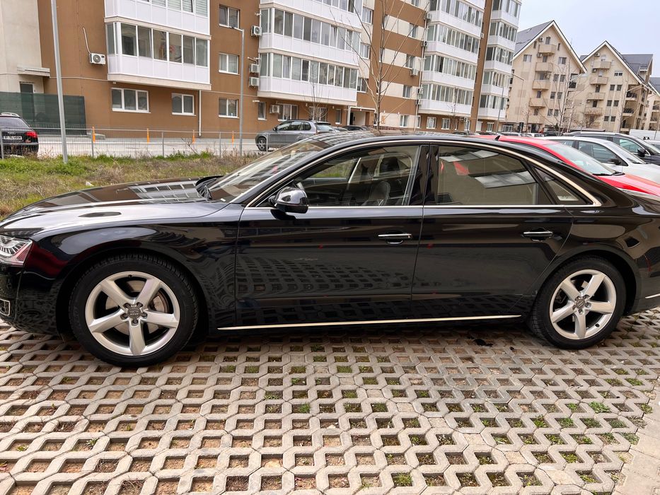Autoturism audi a8