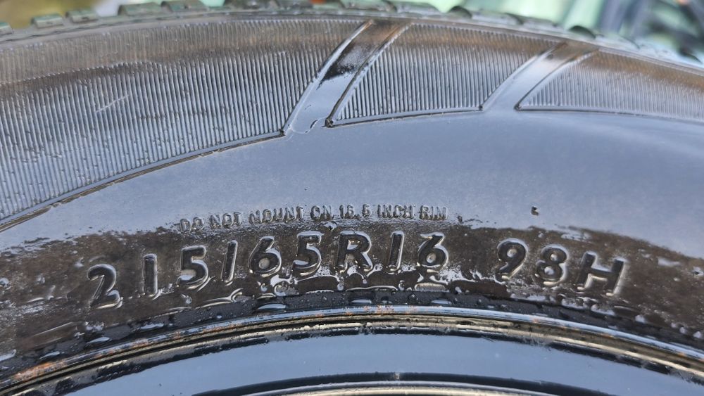 Anvelope cu janta 215/65/R16 , iarna, Dunlop