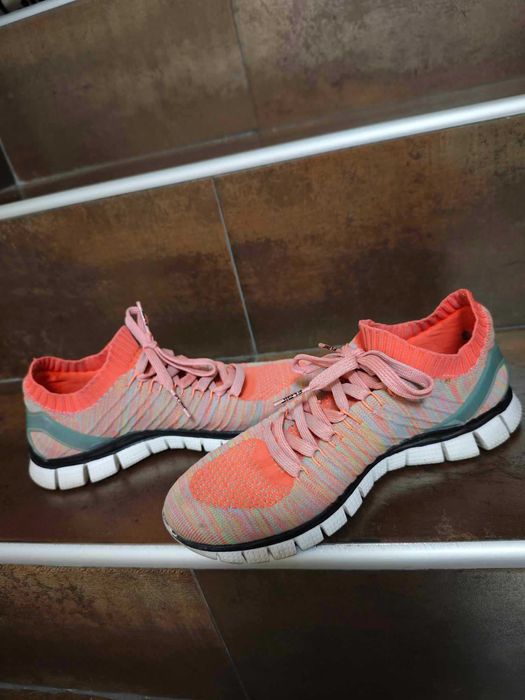 Дамски летни маратонки Флаер