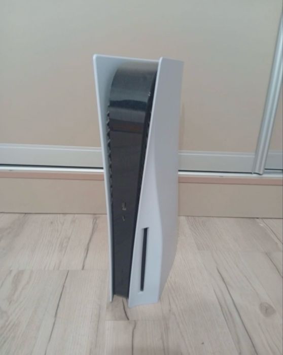 Playstation 5 2 джойстика и игры