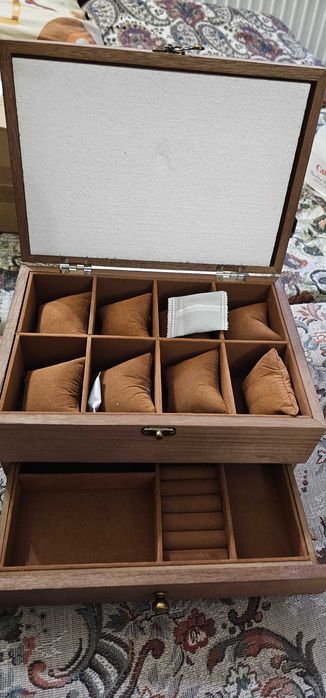 Cutie din lemn pentru ceasuri si bijuterii, SONGMICS, nuc