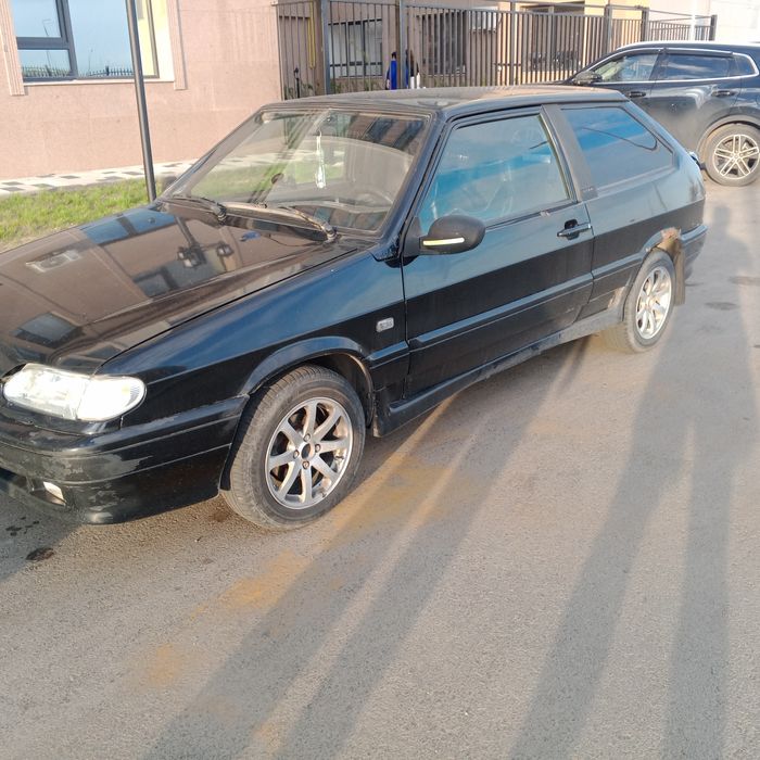 ВАЗ 2113 автомобиль