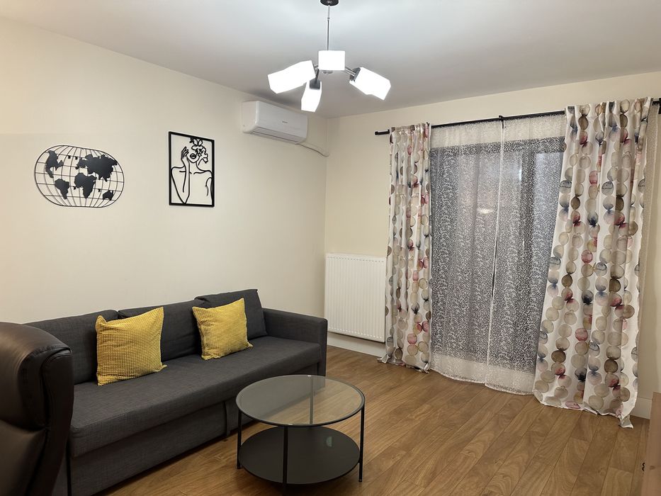 Inchiriez apartament regim hotelier