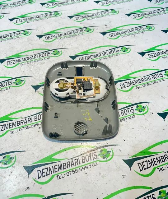 Lampa plafon fata 8200086011 Renault Clio 2002 1.5 dCi MT (65 hp)