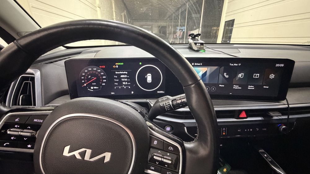 Kia sorento sotiladi