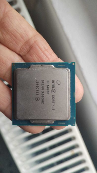 Cooler si procesor i3 cu 2,70 socket 1151