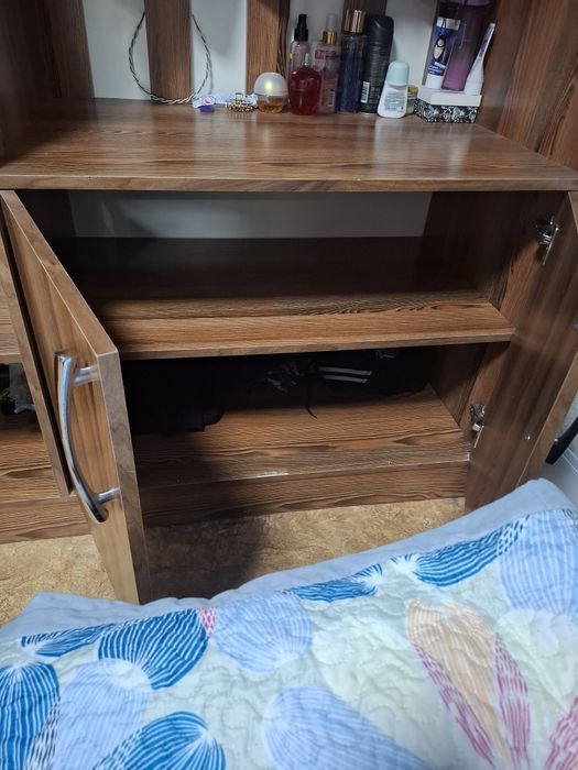 Продам  прихожку