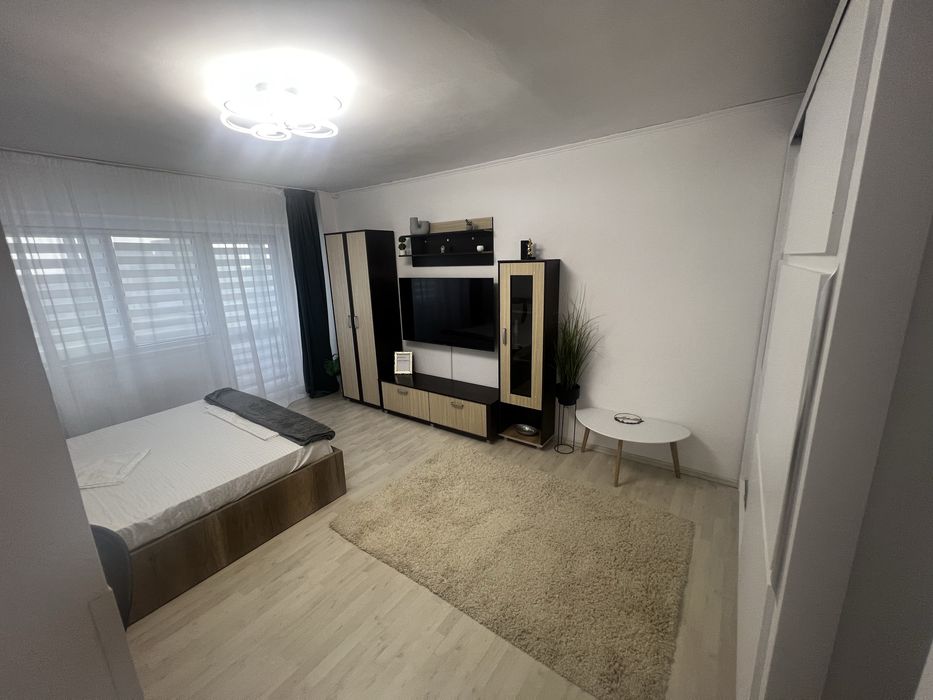 Garsoniera 42m totul nou prima inchiriere
