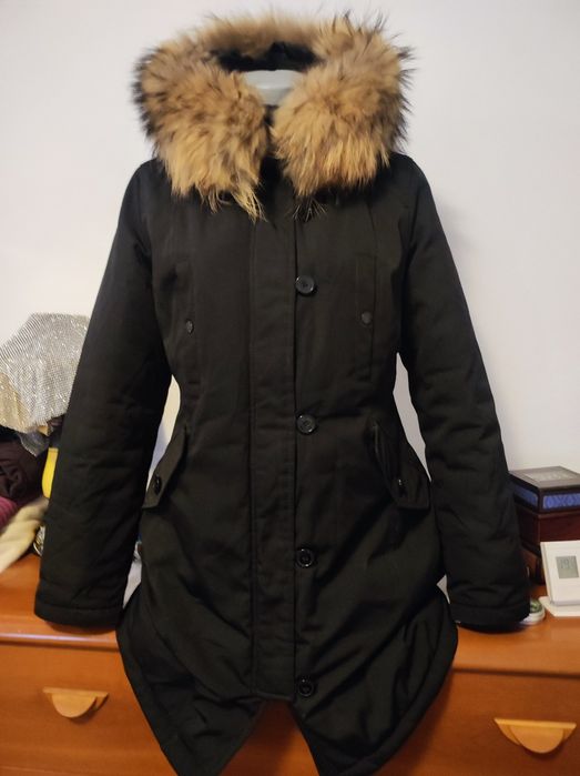 Parka dama guler raton