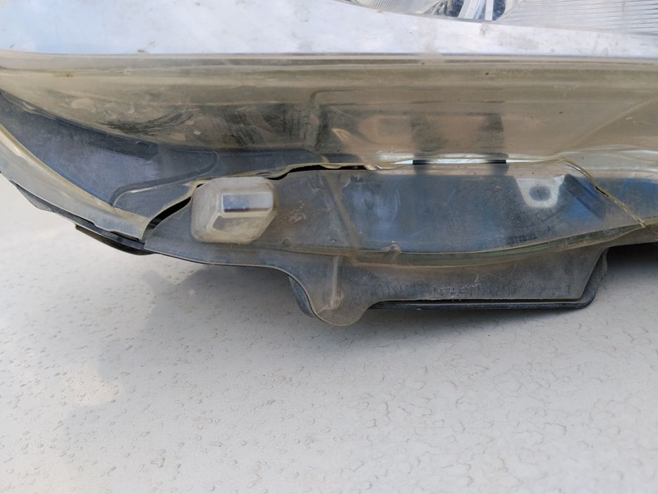 Фары на б/у на Камри 50