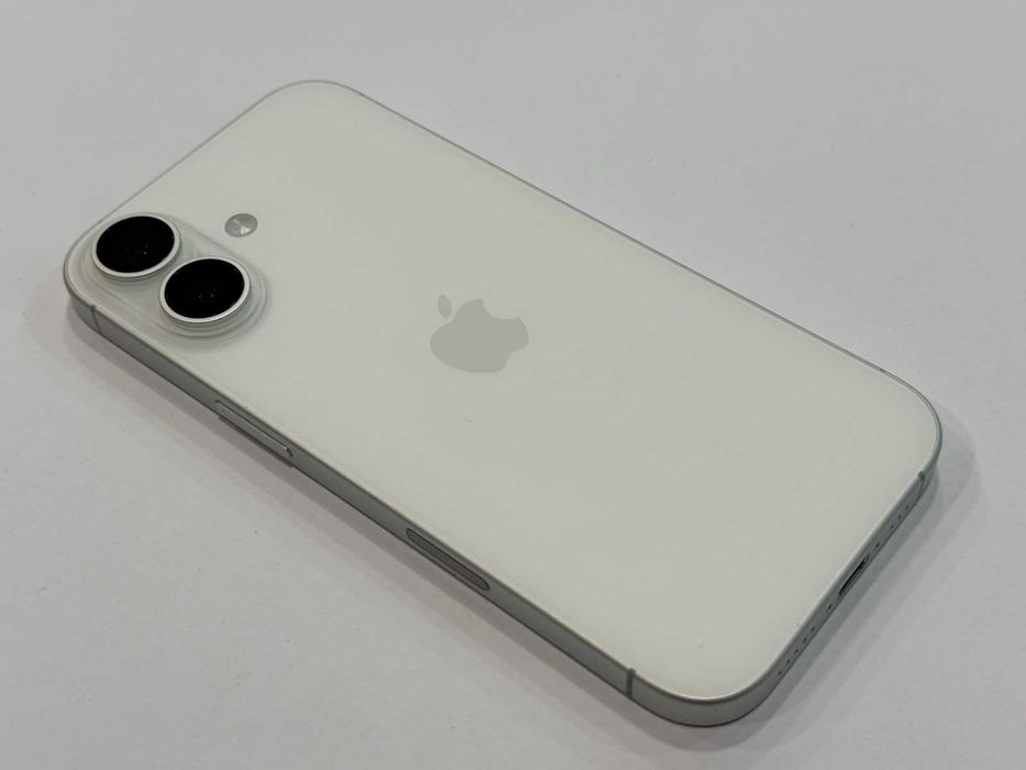 iPhone 17 – 512GB / 100% Battery Health / 0 Cycles