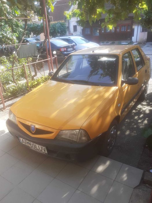 Vand (schimb cu scuter) Dacia Solenza