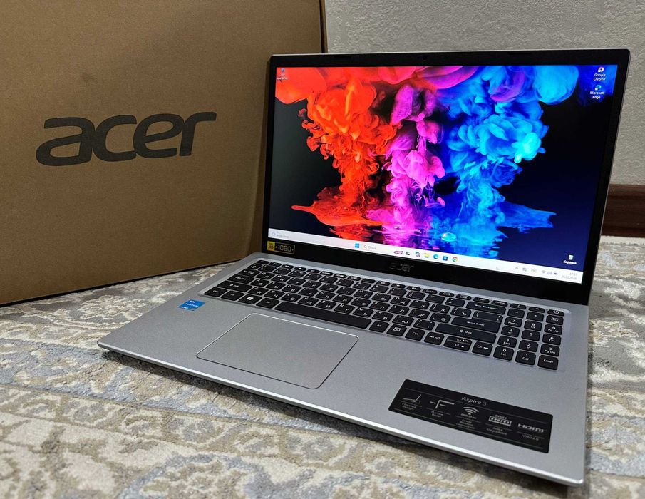 Ноутбук Acer в хорошем состоянии