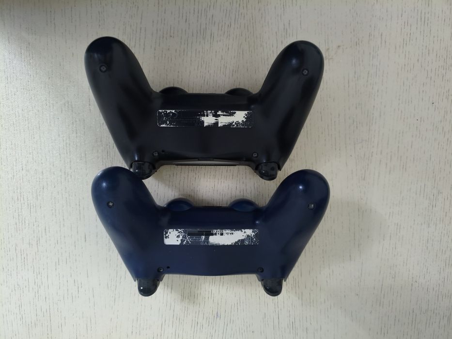 Геймпады DualShock 4 v2 для PlayStation 4 (Оригинал)