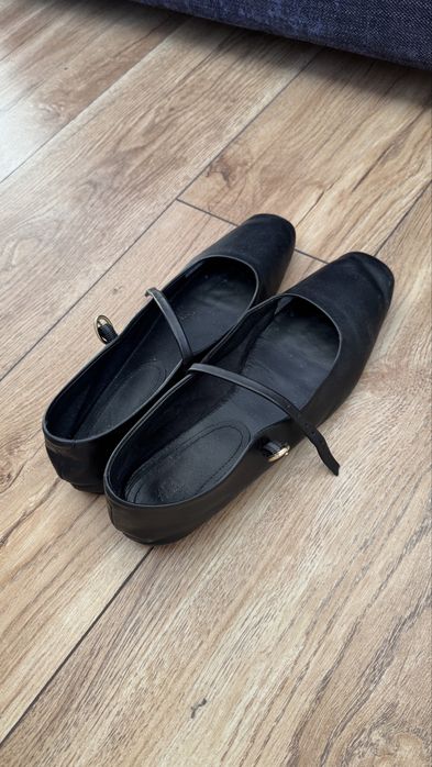 Zara балетки 38 р