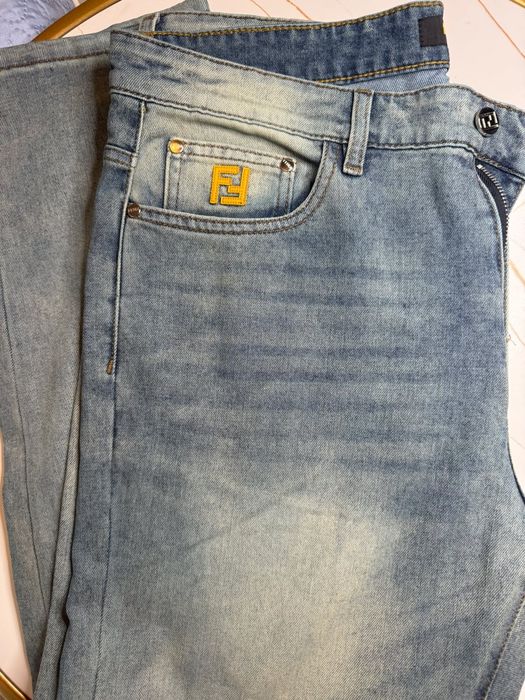 Blugi Fendi și tricou Off White PACHET PROMO
