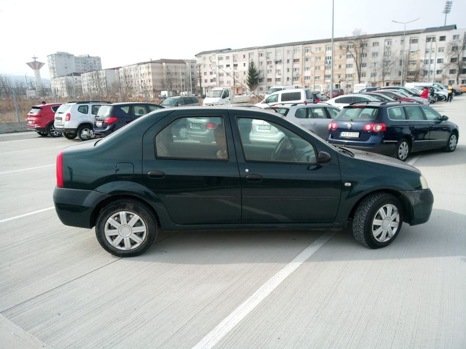 Vand Dacia Logan verde cameleon 1.6 mpi, 8v, 2006, full cu abs, oglinzi si geamuri electrice