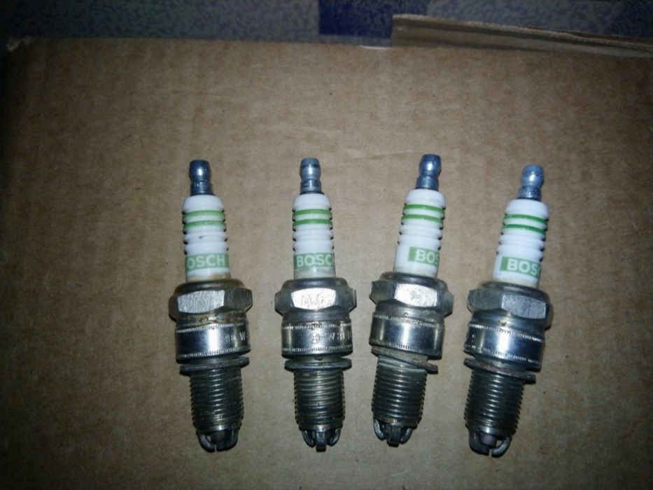 Продам свечи зажигания