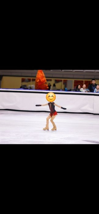 Продам платье для фигурного катания