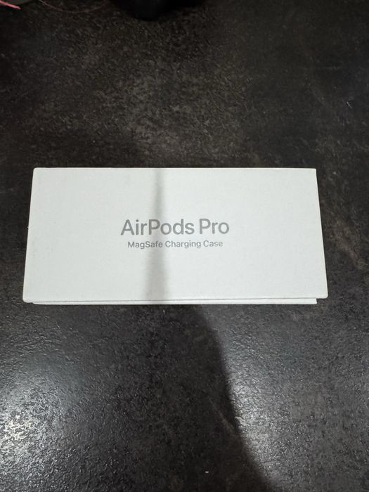 AirPods Pro generatia 1