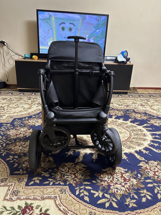 Продам коляску Текнум