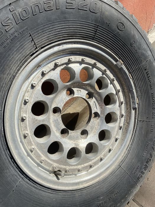 Диски с резиной 235/75/15