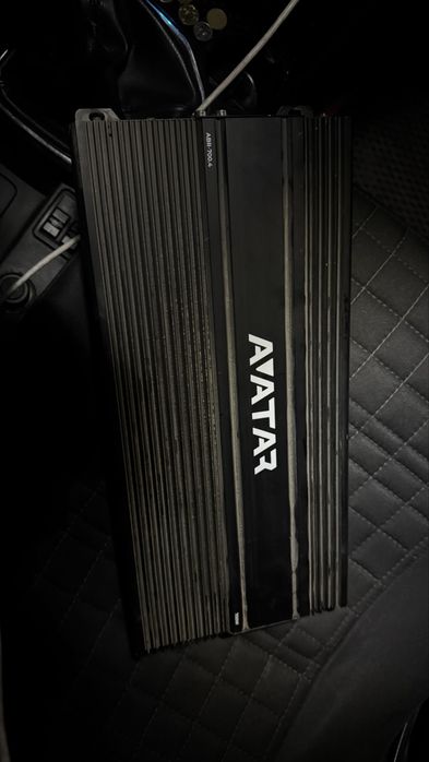 продам усилитель Аватар 700.4!