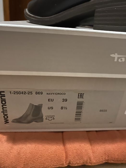 Боти Tamaris от естествена кожа