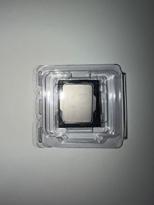 Процессор Intel Core i5-13400F