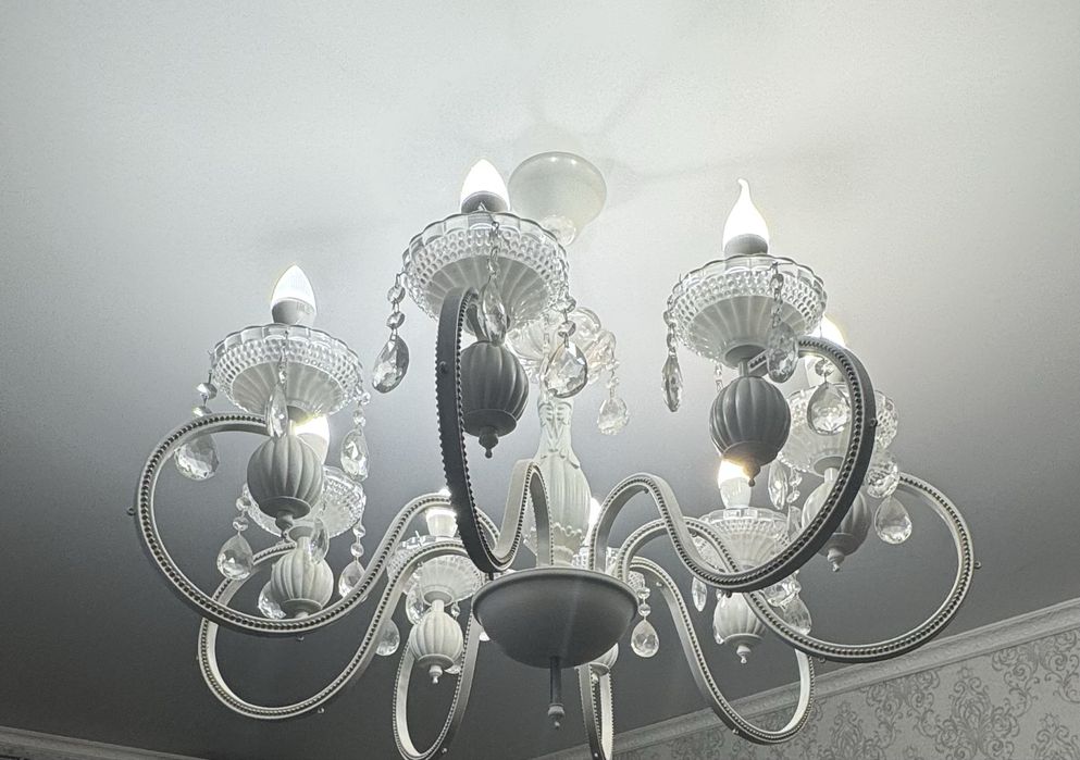 Барлық люстралар сатылады