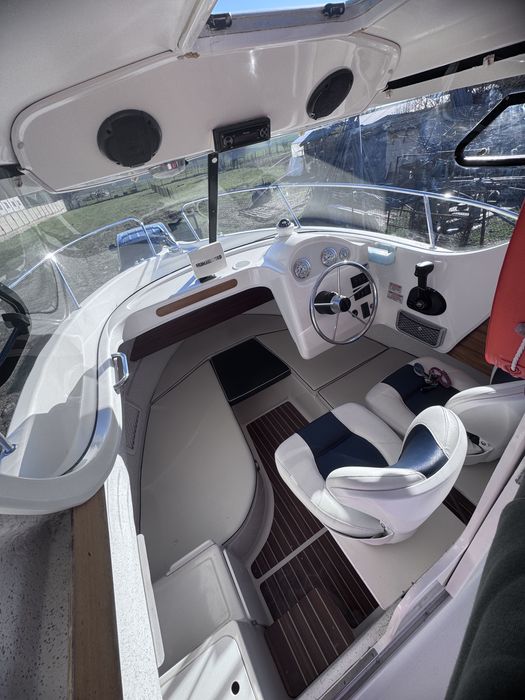 Quicksilver Weekend 640 Pilothouse