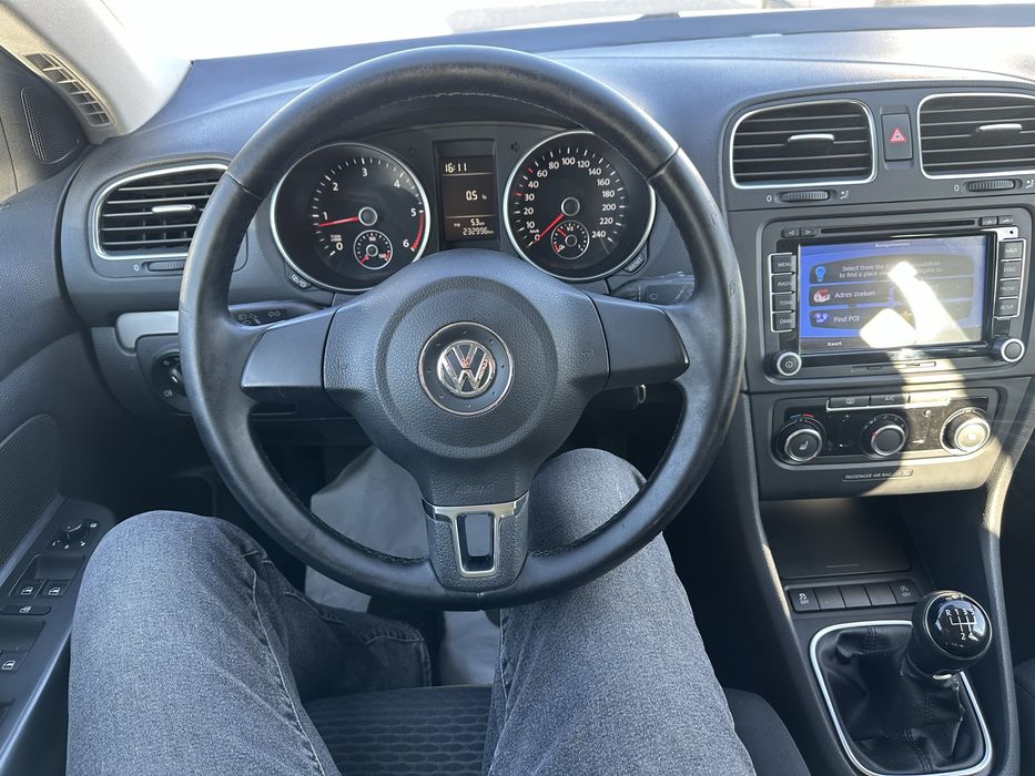 Vand Vw Golf 6,2013,1.6 tdi euro 5,navigatie,clima,scaune incalzite,