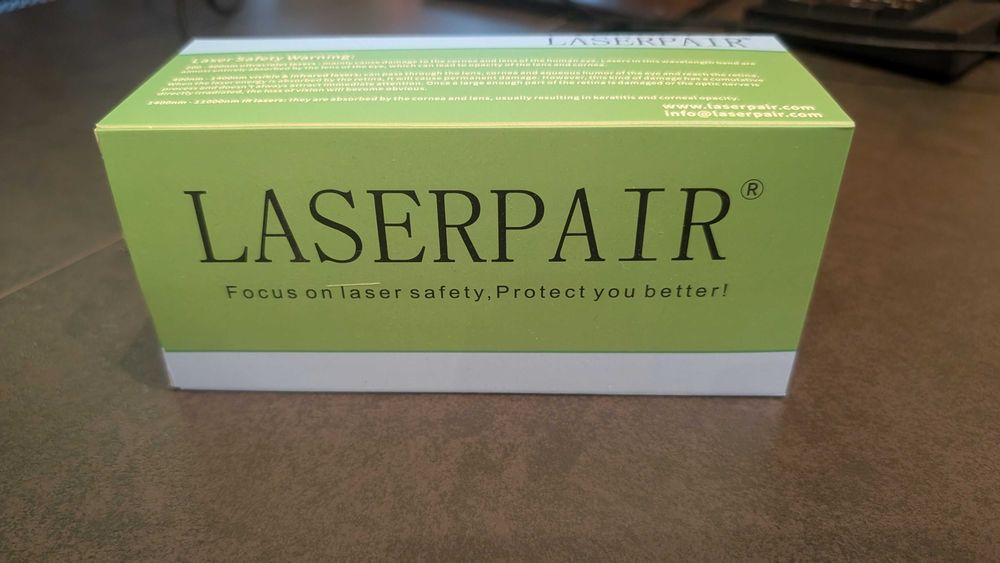 Защитни очила за работа с лазер