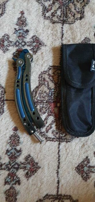 Butterfly Knife Azure Blue Tip CSGO +Husa Bucuresti Sectorul 4 • OLX.ro