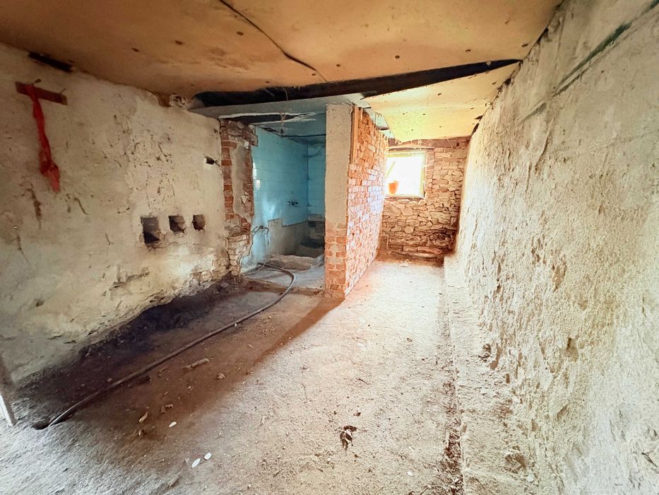 Продава се Къща в с. Богослов, Област Кюстендил - 202 кв.м за 260 €/кв.м - Снимка #13