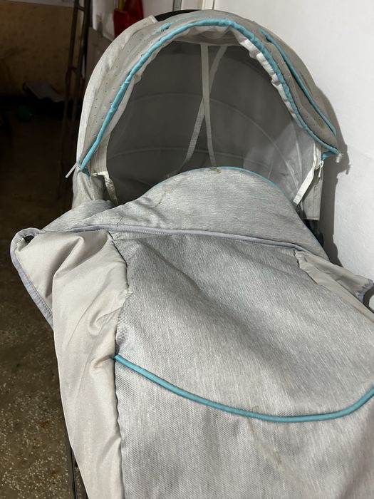 De vanzare tot ce se vede