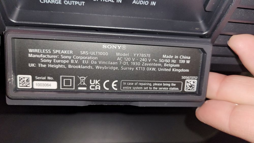 Boxa Sony ULT Tower10 in cutie functionala 100%